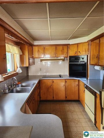 230 Blaine Street, East Bangor Boro, PA 18013
