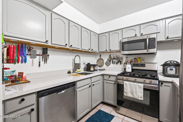 13001 N 113TH Avenue 7, Youngtown, AZ 85363