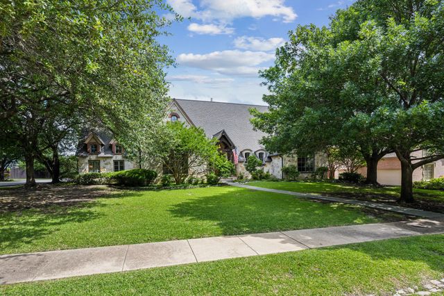 6707 Meadow Road, Dallas, TX 75230