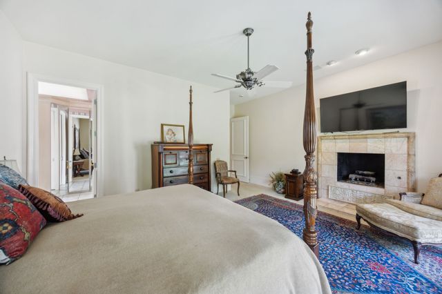 6707 Meadow Road, Dallas, TX 75230