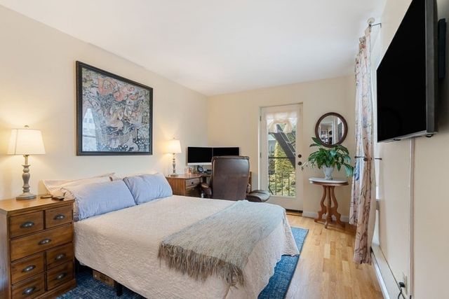 9 Hancock Street 4, Boston, MA 02114