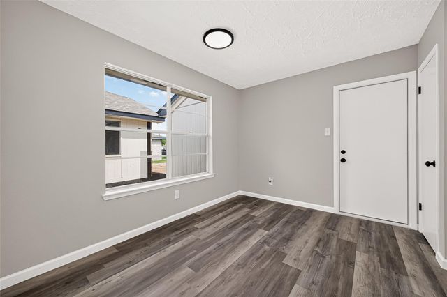 15718 Wingdale Drive, Houston, TX 77082