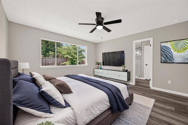 15718 Wingdale Drive, Houston, TX 77082