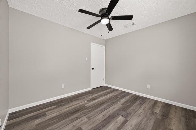 15718 Wingdale Drive, Houston, TX 77082