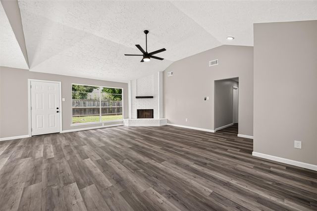 15718 Wingdale Drive, Houston, TX 77082
