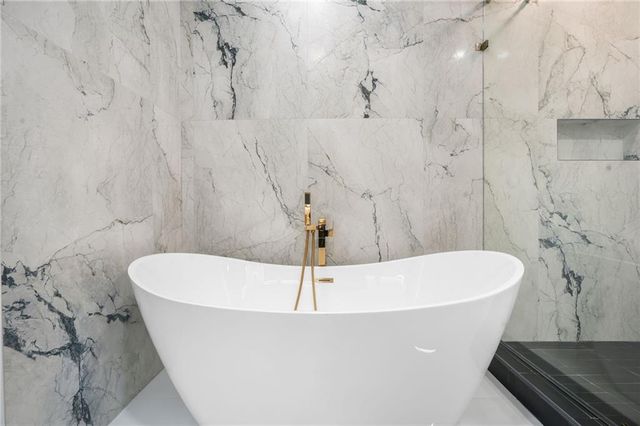 2697 Grand Isles Way, Decatur, GA 30032