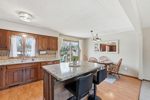 819 Johnson St, Anoka, MN 55303