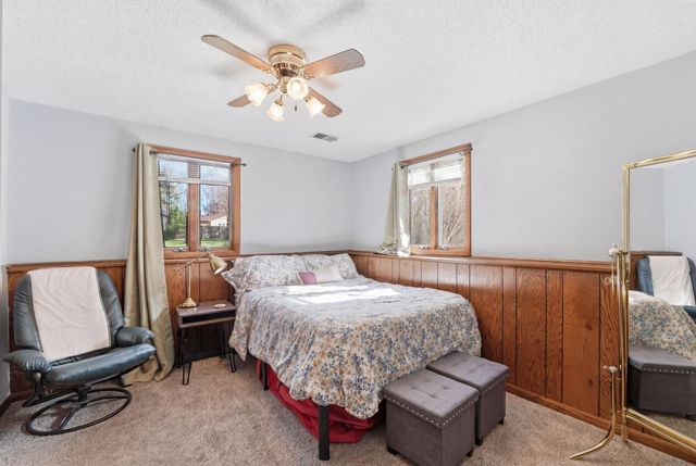 819 Johnson St, Anoka, MN 55303