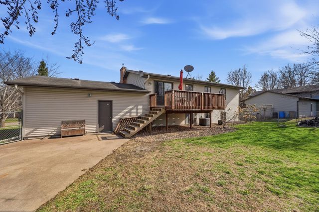 819 Johnson St, Anoka, MN 55303