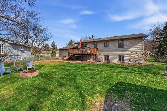 819 Johnson St, Anoka, MN 55303