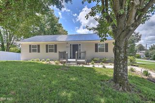 307 Center Street, Gray, TN 37615