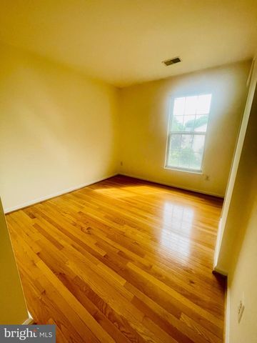 6226 BATTALION ST, Centreville, VA 20121