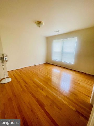 6226 BATTALION ST, Centreville, VA 20121