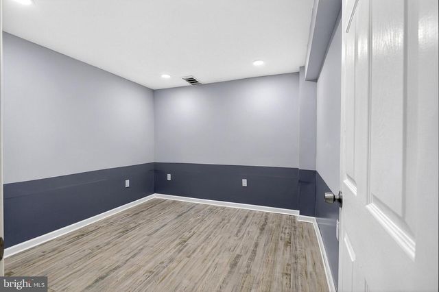 5 CHARLES AVE, Blackwood, NJ 08012