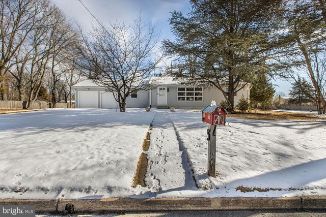 5 CHARLES AVE, Blackwood, NJ 08012