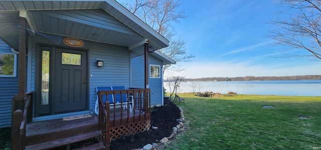 420 EMS W17 Lane, North Webster, IN 46555