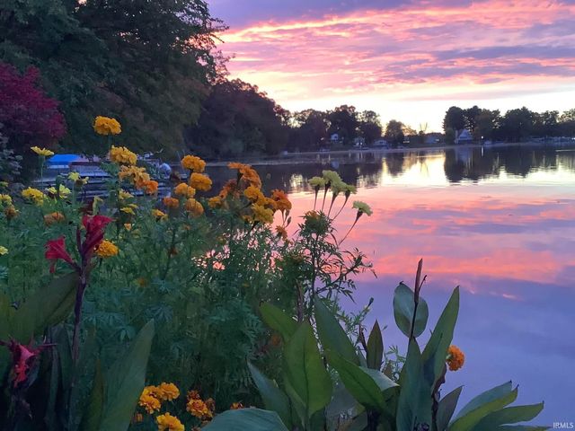 420 EMS W17 Lane, North Webster, IN 46555