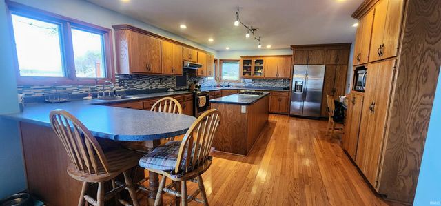 420 EMS W17 Lane, North Webster, IN 46555