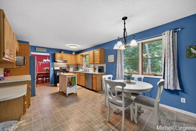 3325 S Riverwood Drive, Twin Lake, MI 49457