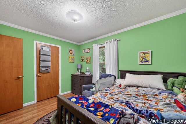 3325 S Riverwood Drive, Twin Lake, MI 49457