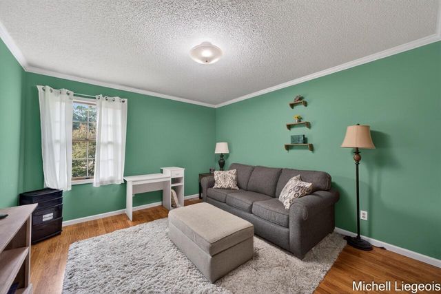 3325 S Riverwood Drive, Twin Lake, MI 49457