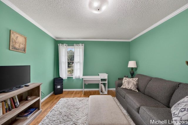 3325 S Riverwood Drive, Twin Lake, MI 49457