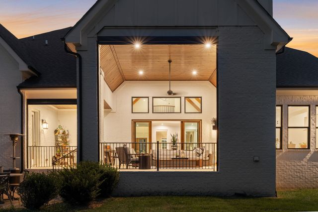1878 Traditions Cir, Brentwood, TN 37027