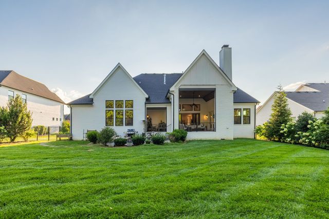 1878 Traditions Cir, Brentwood, TN 37027