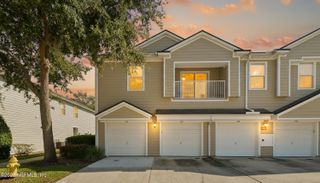 7061 SNOWY CANYON Drive, 111, Jacksonville, FL 32256