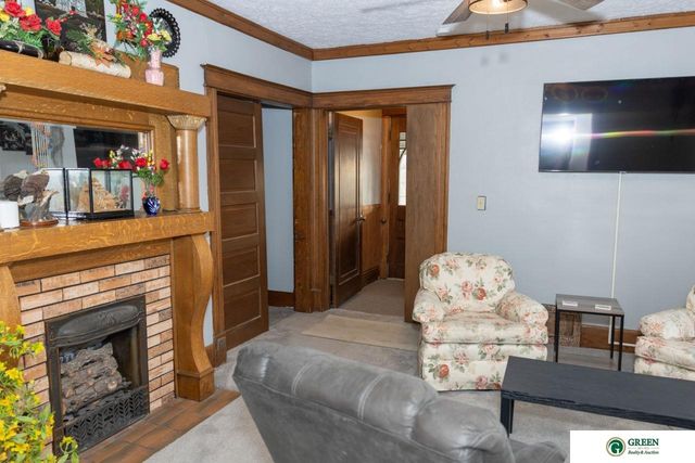 901 N Platte Avenue, York, NE 68467