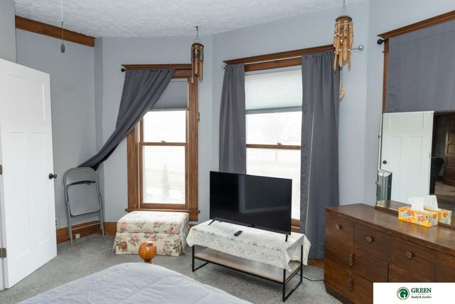 901 N Platte Avenue, York, NE 68467