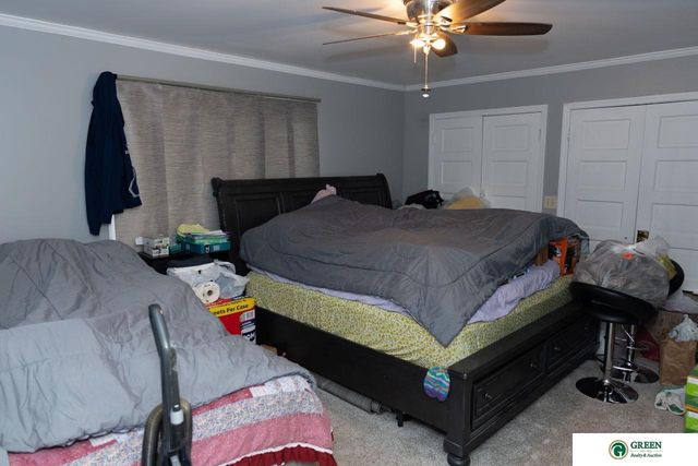 901 N Platte Avenue, York, NE 68467