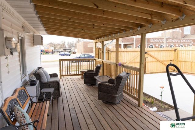 901 N Platte Avenue, York, NE 68467