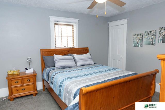 901 N Platte Avenue, York, NE 68467