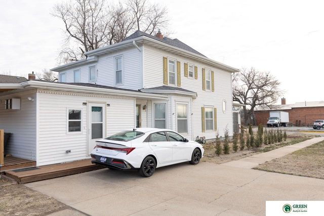 901 N Platte Avenue, York, NE 68467