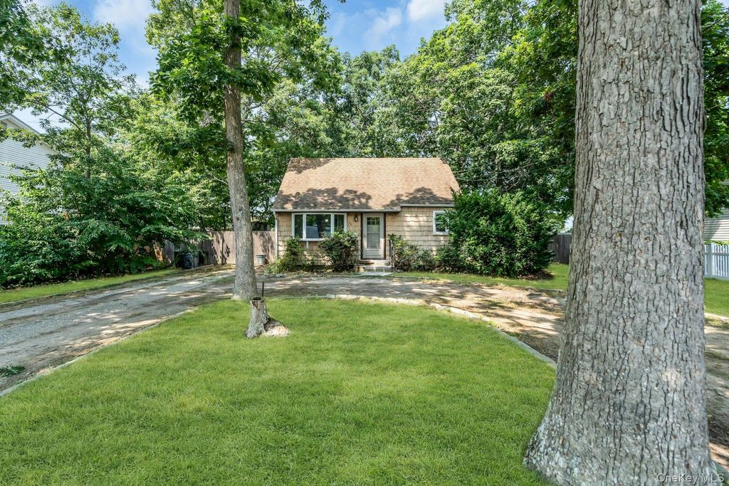 59 Probst Drive, Shirley, NY 11967