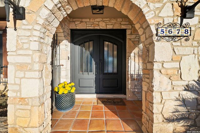 5678 Circle Oak, Bulverde, TX 78163