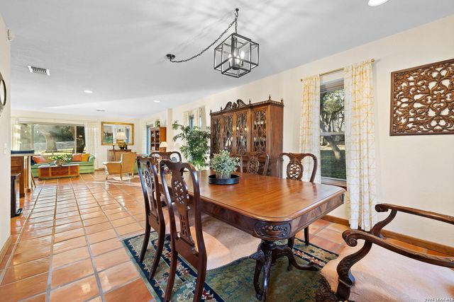 5678 Circle Oak, Bulverde, TX 78163