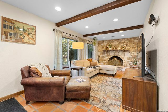 5678 Circle Oak, Bulverde, TX 78163