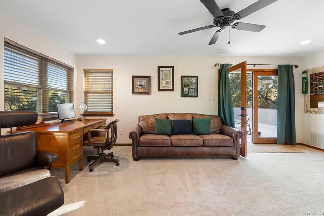 5678 Circle Oak, Bulverde, TX 78163