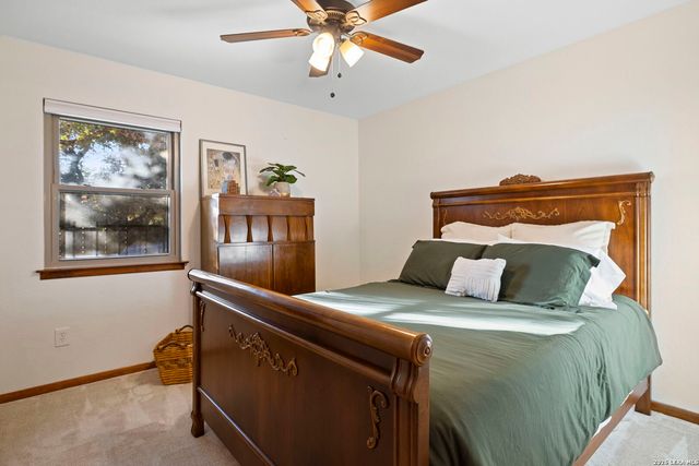 5678 Circle Oak, Bulverde, TX 78163