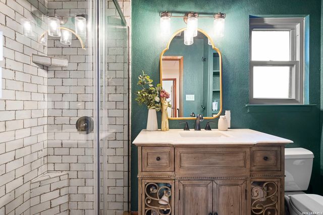 5678 Circle Oak, Bulverde, TX 78163