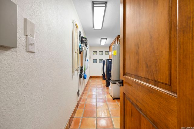 5678 Circle Oak, Bulverde, TX 78163