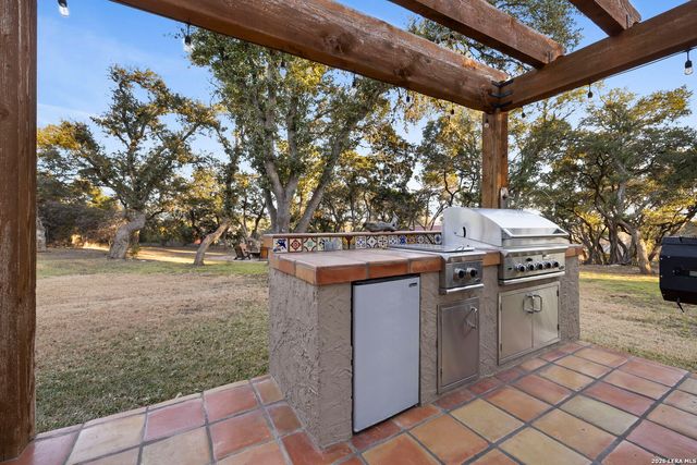 5678 Circle Oak, Bulverde, TX 78163