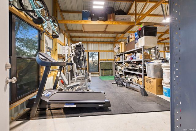 5678 Circle Oak, Bulverde, TX 78163