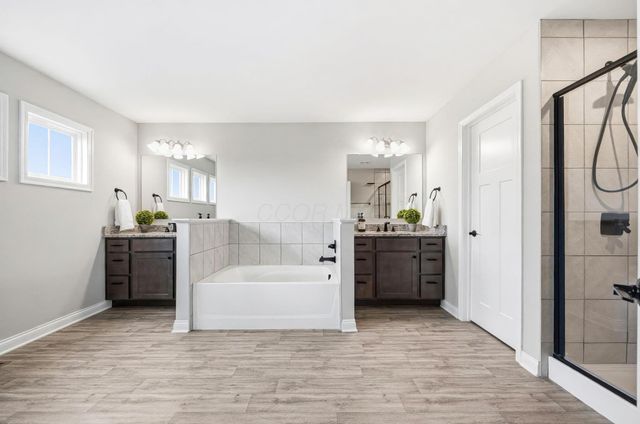 711 Fife Court, Sunbury, OH 43074