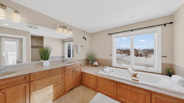 785 River Park Road SE, Oronoco, MN 55960