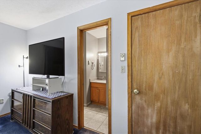 12602 Big Bear Drive, East Stroudsburg, PA 18302