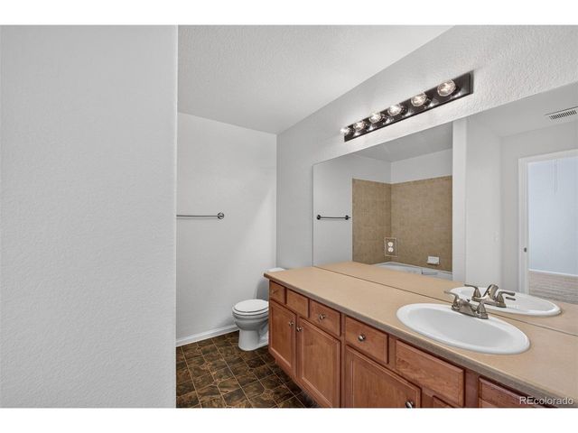 4323 S Jebel Ln, Aurora, CO 80015