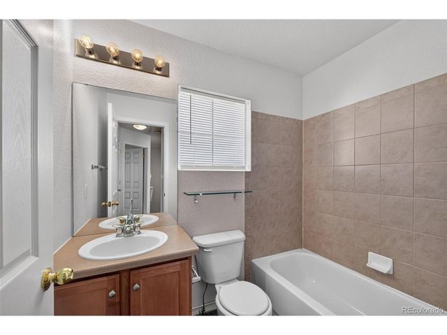 4323 S Jebel Ln, Aurora, CO 80015